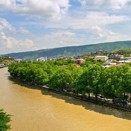 Apartments Of Aurumi Tbilisi Bagian luar foto