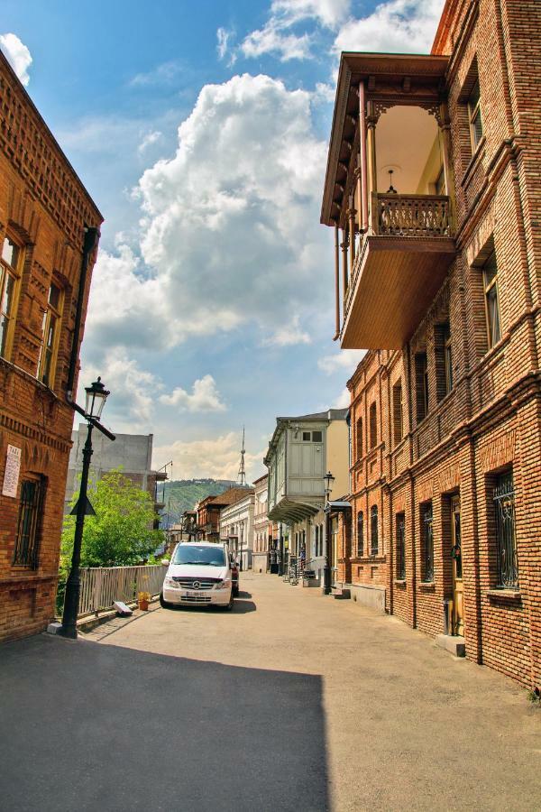 Apartments Of Aurumi Tbilisi Bagian luar foto