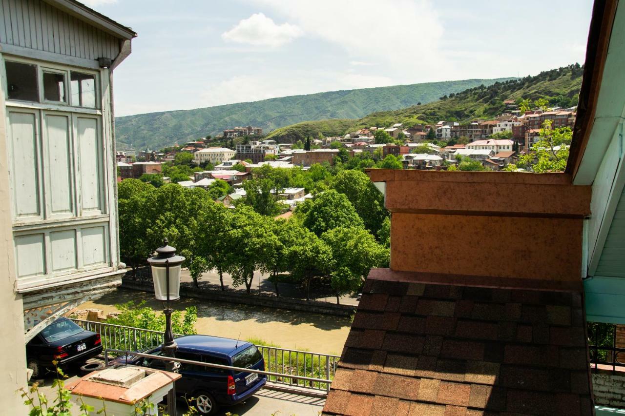 Apartments Of Aurumi Tbilisi Bagian luar foto