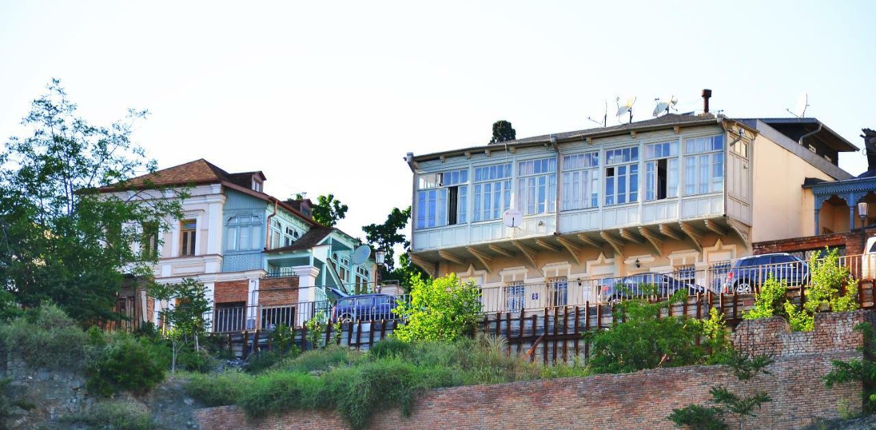 Apartments Of Aurumi Tbilisi Bagian luar foto